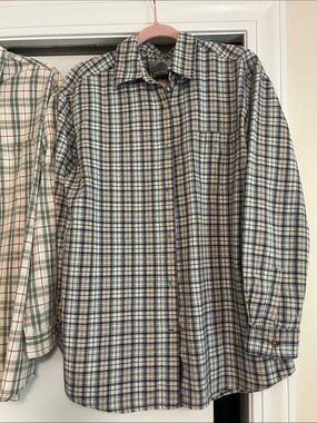 Women’s Button-Down Plaid Shirt in Navy and White